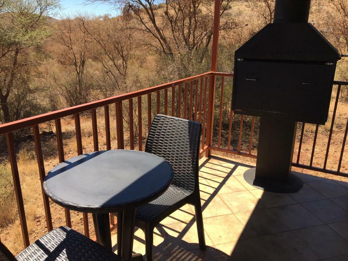 Red Sands Country Lodge Куруман Екстериор снимка
