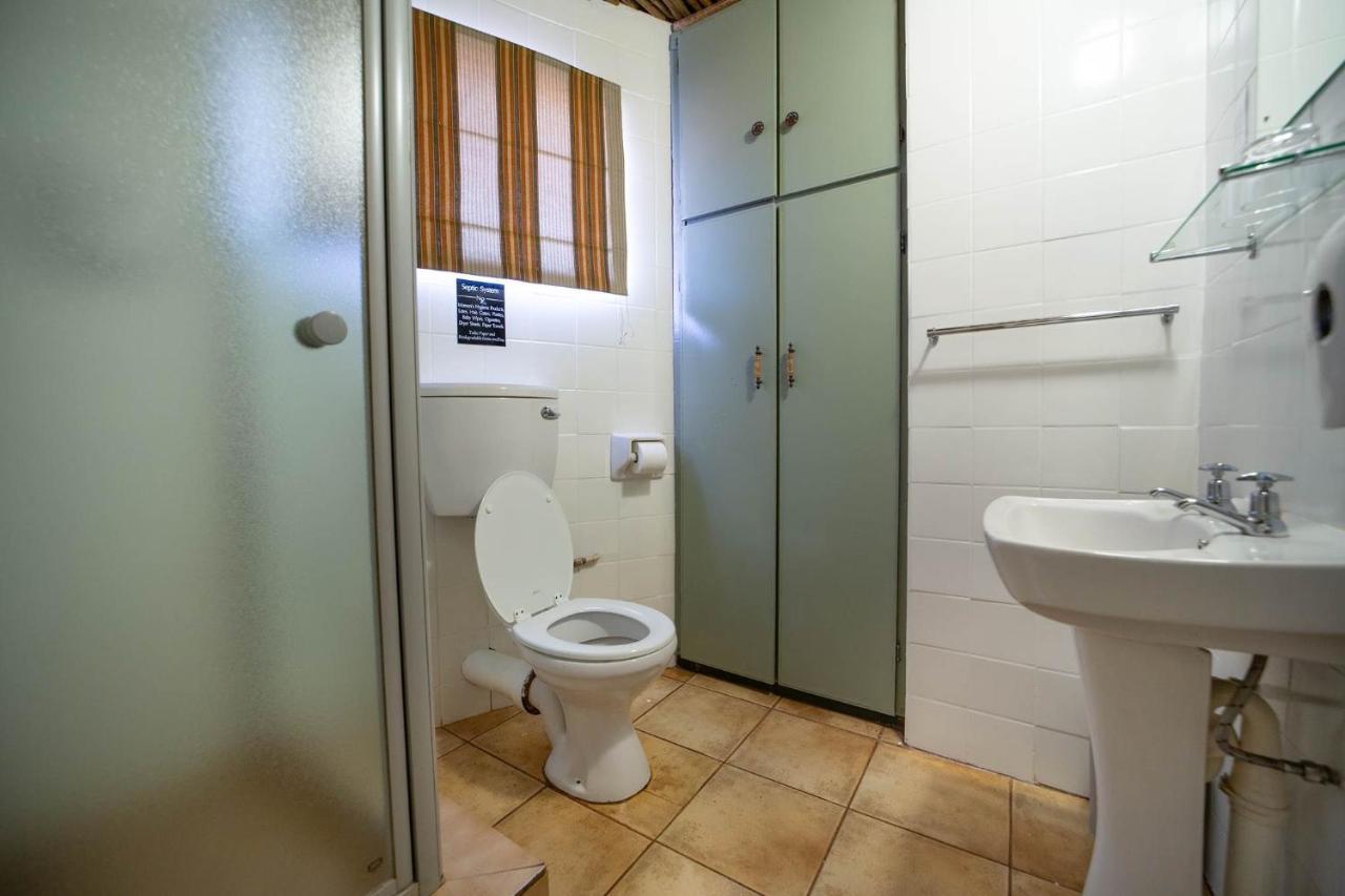 Red Sands Country Lodge Куруман Екстериор снимка