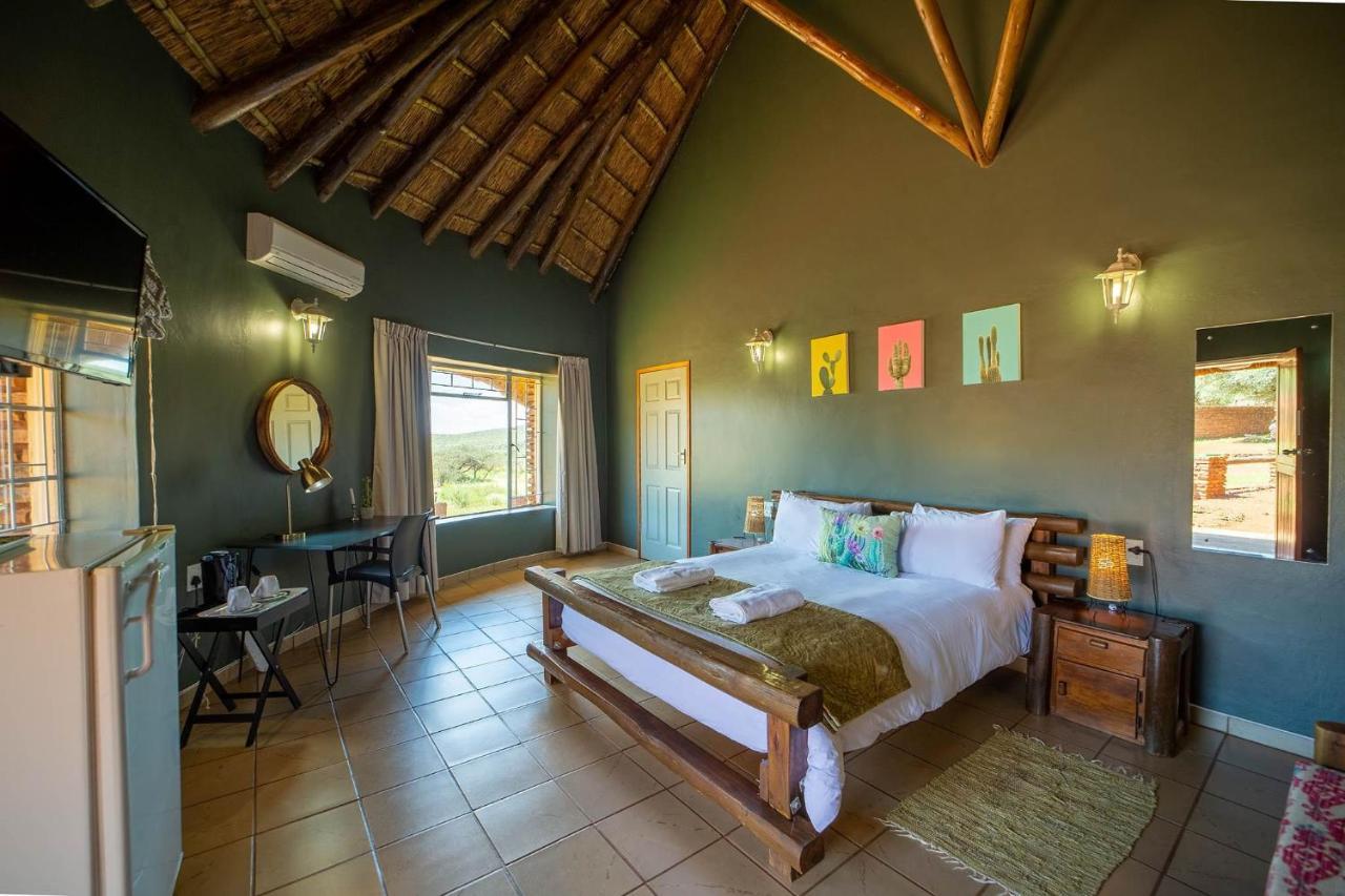 Red Sands Country Lodge Куруман Екстериор снимка